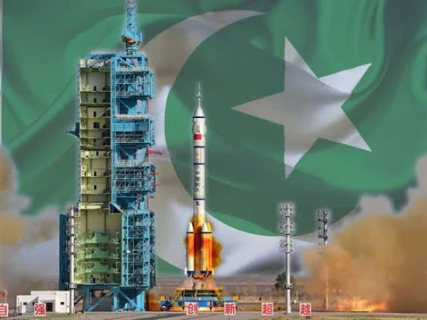 پاکستان کا پہلا خلاباز چین سے خلائی سفر کیلئے تیار