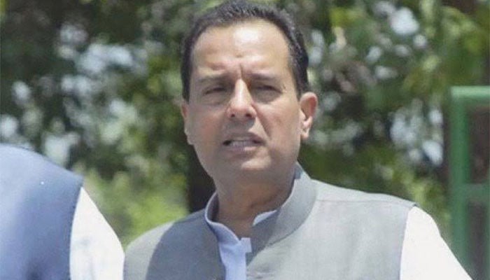 خواتین سے متعلق غیر مناسب ریمارکس، کیپٹن صفدر پر تنقید، مریم نواز کا بھی تبصرہ