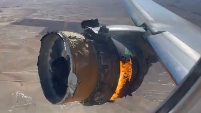 یونائیٹڈ ایئرلائنز، انجن فیل