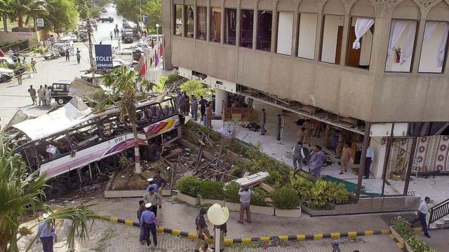 کراچی دھماکہ