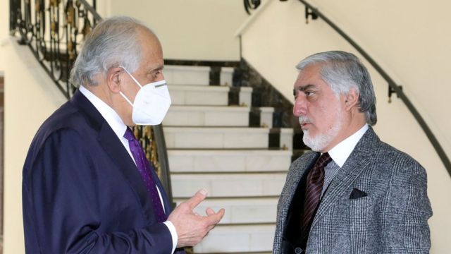 افغان امن کونسل کے سربراہ ڈاکٹر عبداللہ عبداللہ اور افغانستان کے لیے امریکہ کے خصوصی ایلچی زلمے خلیلزاد