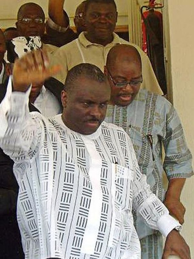 جیمز ایبوری