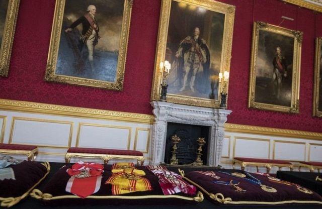 ایوارڈز اور اعزازات کی نمائش