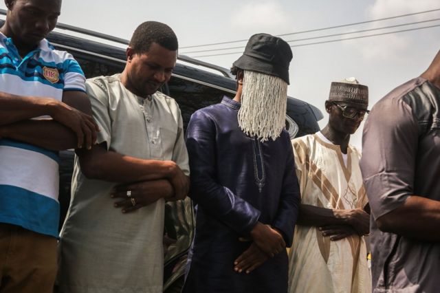 انس ارمیاؤ انس احمد حسین کے جنازے پر