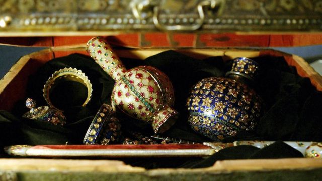 کلائیو کا انڈیا سے حاصل کیا جانے والا خزانہ