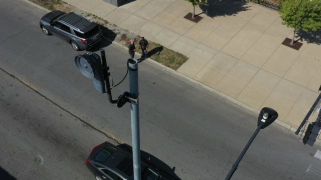 کمپنی اپنے مائیکروفون منظر عام پر نہیں لانا چاہتی لیکن یہ گمان ہے کہ یہ کچھ ایسے دکھتے ہیں