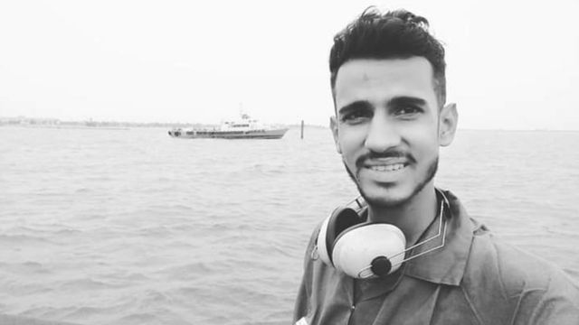 عاطف