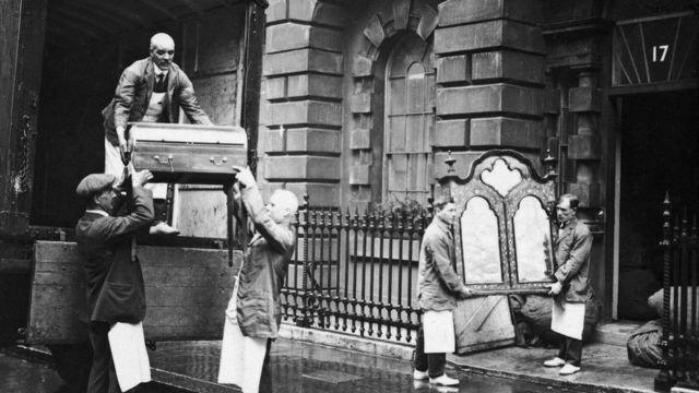 Delivery men 17 Bruton Street