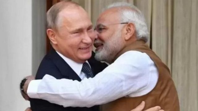 نریندر مودی اور پیوتن