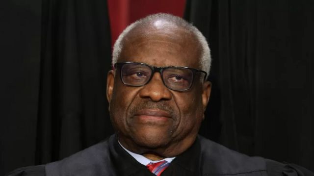 امریکی سپریم کورٹ کے جج جسٹس کلیرنس تھامس