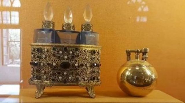 مکرم جاہ، دولت