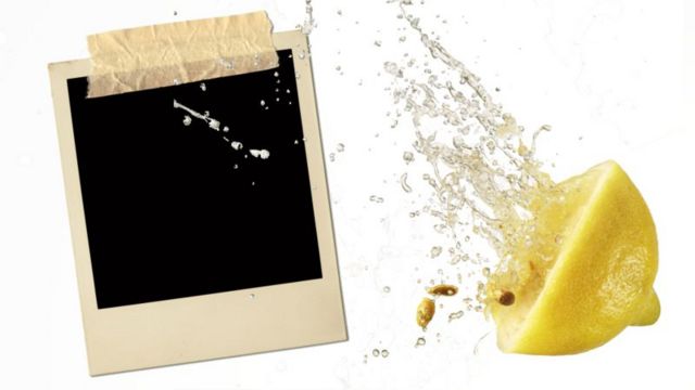 لیموں کا رس چھڑکنا